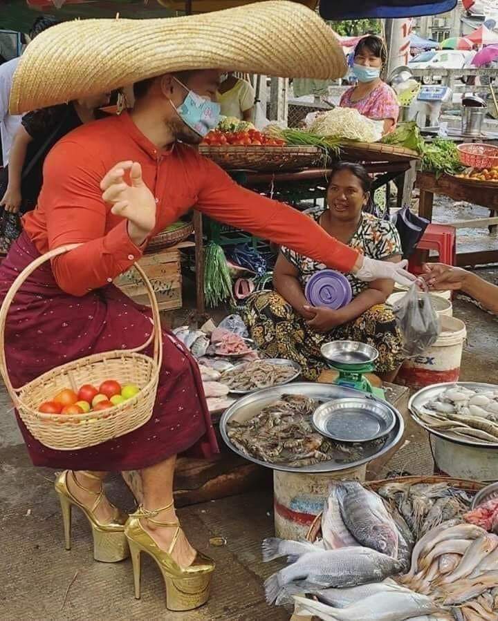 Medicoblassto's tweet image. Cóbrate la jitomata mi ciela.