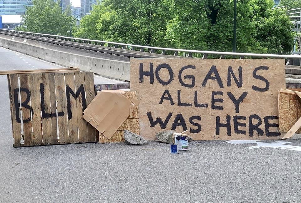 hogans_alley's tweet photo. PLEASE SIGN &amp; SHARE OUR PETITION: https://t.co/j86Pk8LT32…/
We Call on @CityofVancouver to take immediate action to Redress the Displacement of the Black Community in the area known as #HogansAlley by making a commitment to our Proposal for a Non-profit Community Land Trust. https://t.co/kmFoiPYo5q