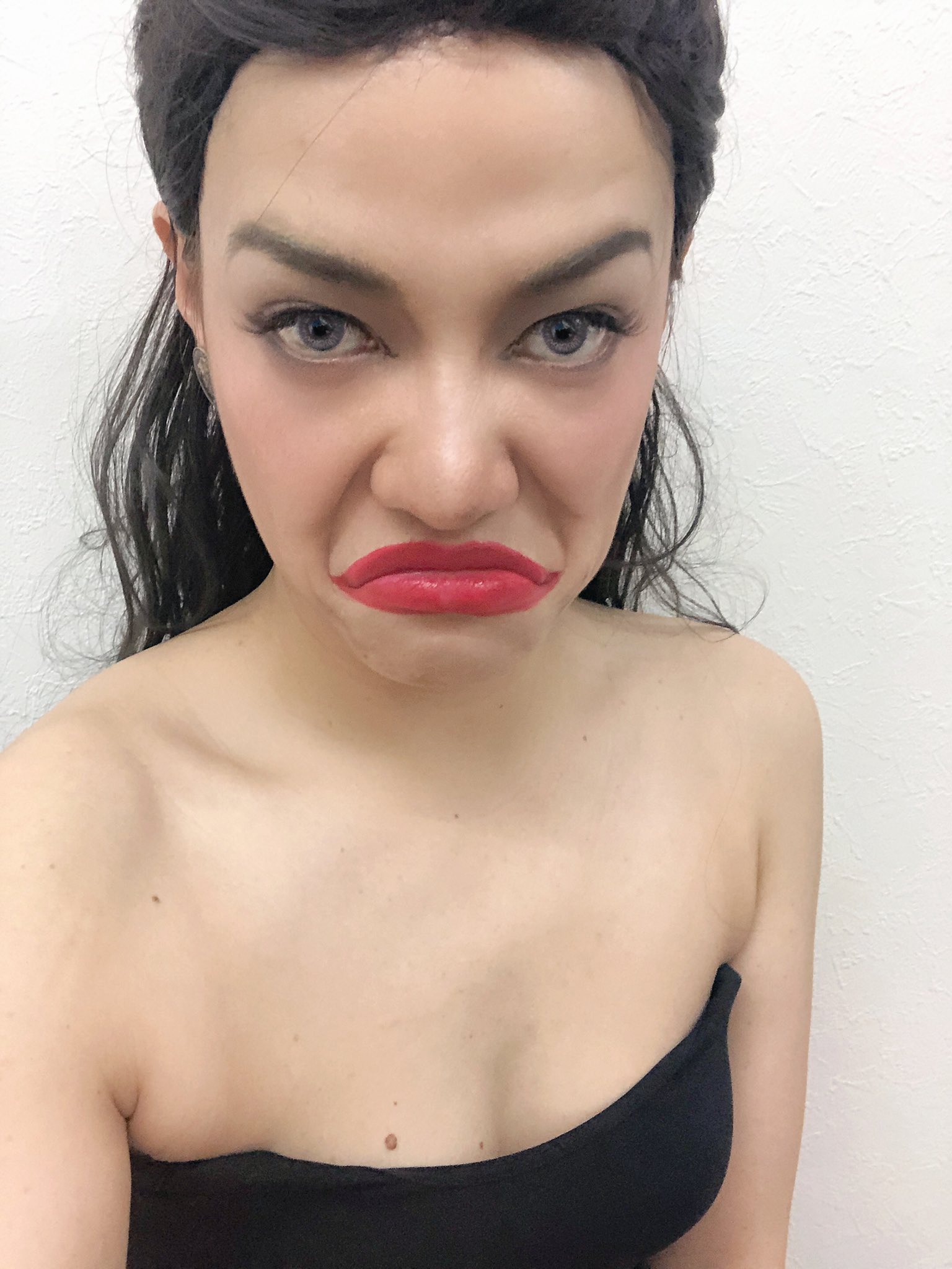 金原 早苗 吉本新喜劇 お昼時から失礼します アンジェリーナジョリー アンジー セクシーすぎる唇 ピアスは可愛いお花柄 100円玉風デザイン マレフィセント Tシャツを脱ぎかけたら奇跡的に出来上がった 今年のハロウィンはこれで決まり 黒 金原 早苗 吉本新喜劇 お昼時から失礼します アンジェリーナジョリー アンジー セクシーすぎる唇 ピアスは可愛いお花柄 100円玉風デザイン マレフィセント Tシャツを脱ぎかけたら奇跡的に出来上がった 今年のハロウィンはこれで決まり 黒