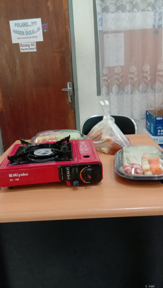 jtcahyo's tweet photo. @faiznurabdillah Sudah waktunya istirahat, masak dulu yuk https://t.co/UWGt9nd2WR
