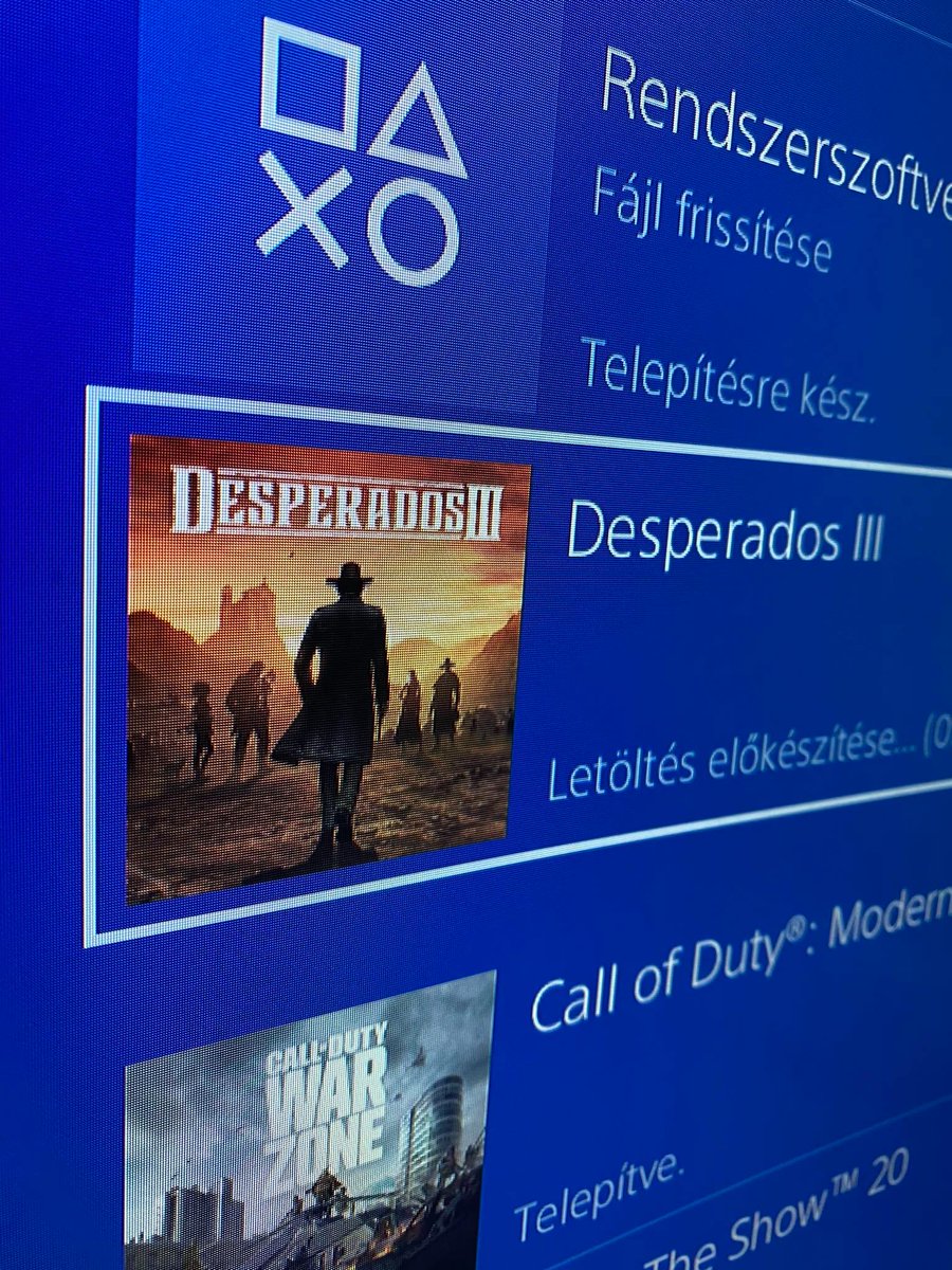 Tamás Kovács tweet media