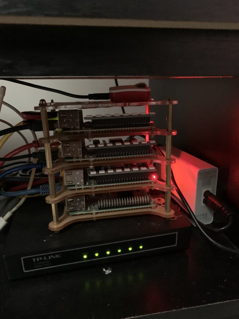 ruanbekker's tweet image. Busy recabling my #raspberrypi cluster before and after 

#cluster #raspberrypicluster