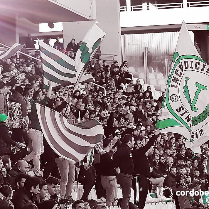 Incond_CCF's tweet image. Buenos días cordobesistas🤍💚

 Hoy es nuestro octavo aniversario 🎂🎂 felicidades a todos los miembros del grupo  👏👏