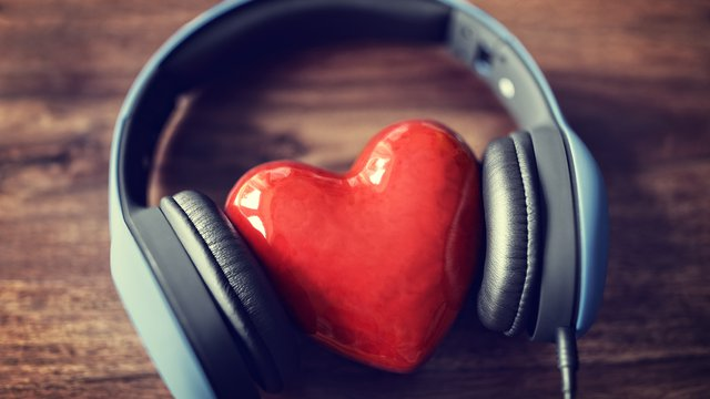 wpd_solihull's tweet photo. Happy June Day 16 Task - showing interest in others is a simple kindness that we can all do at any time. Today, ask a loved one or a friend what they are grateful for today. It will give you a deeper insight into their feelings, building connections. #1560solsch #gratitude https://t.co/dZgURzPYuS