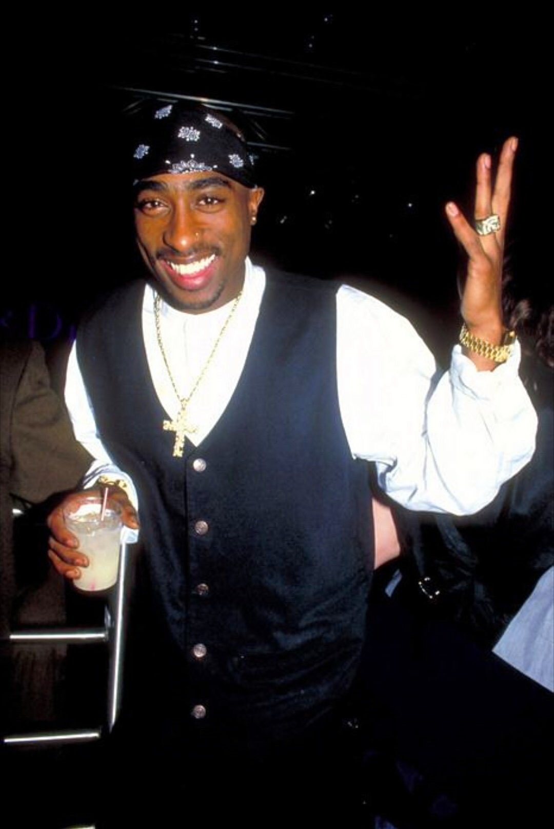 Happy birthday to  Tupac Shakur would ve been 49 years old today, Rest in Paradise to the legend    