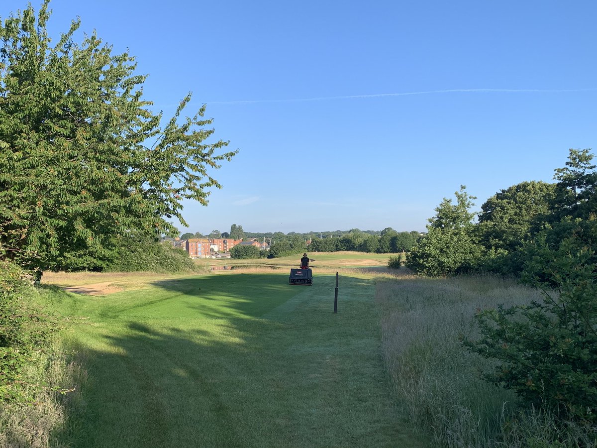 93cripps's tweet photo. All tees being aerated today and tommorow here @camshallgolf with a cut and a feed by the end of the week 👌⛳️ @ToroGolf https://t.co/qMoRvskd5B