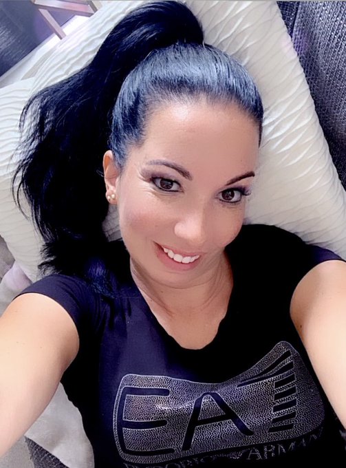 Noch etwas chillen  und dann gehts vor die Webcam . Was geht bei euch heute ? https://t.co/iN5uI2VMt<a href="/tag/happy"class="tags"><span>#happy</span></a><a href="/tag/sun"class="tags"><span>#sun</span></a><a href="/tag/sundaymood"class="tags"><span>#sundaymood</span></a>