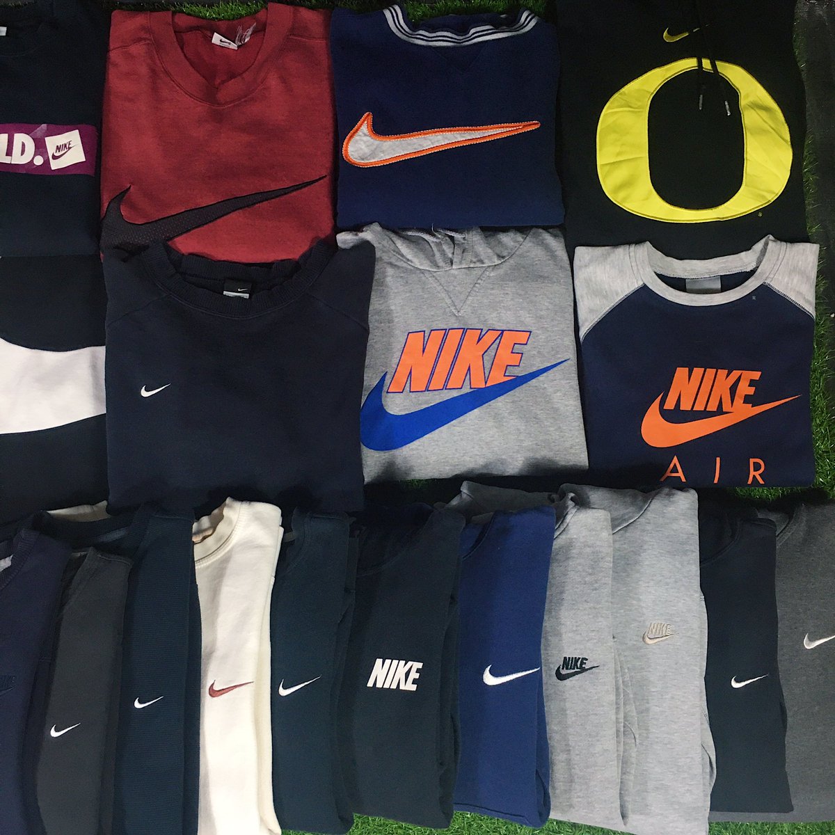 CapikAsyraf's tweet photo. @hanifjamals For those yg mencari item NIKE tu boleh follow ig @sincity.kl 
Location Kedai terletak di Wangsa Maju 📍 https://t.co/FpJg84DDu3