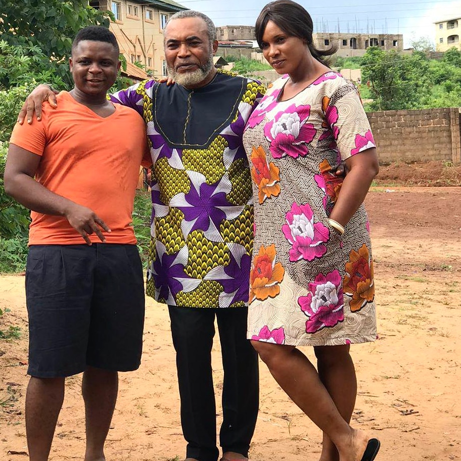 EnockDarko14's tweet image. #Watabomshell #setpic was watching these #veterans on tv wen I didnt even think sef wana act lol life is funny. well in the same movie with them. 🇳🇬🇬🇭 #collaboration. a nollywood production BOG entertainment 
#movietitle: "MY FATHER'S WIFE" @realzackorji🇳🇬 @chiegealisigwe🇳🇬 SOON!