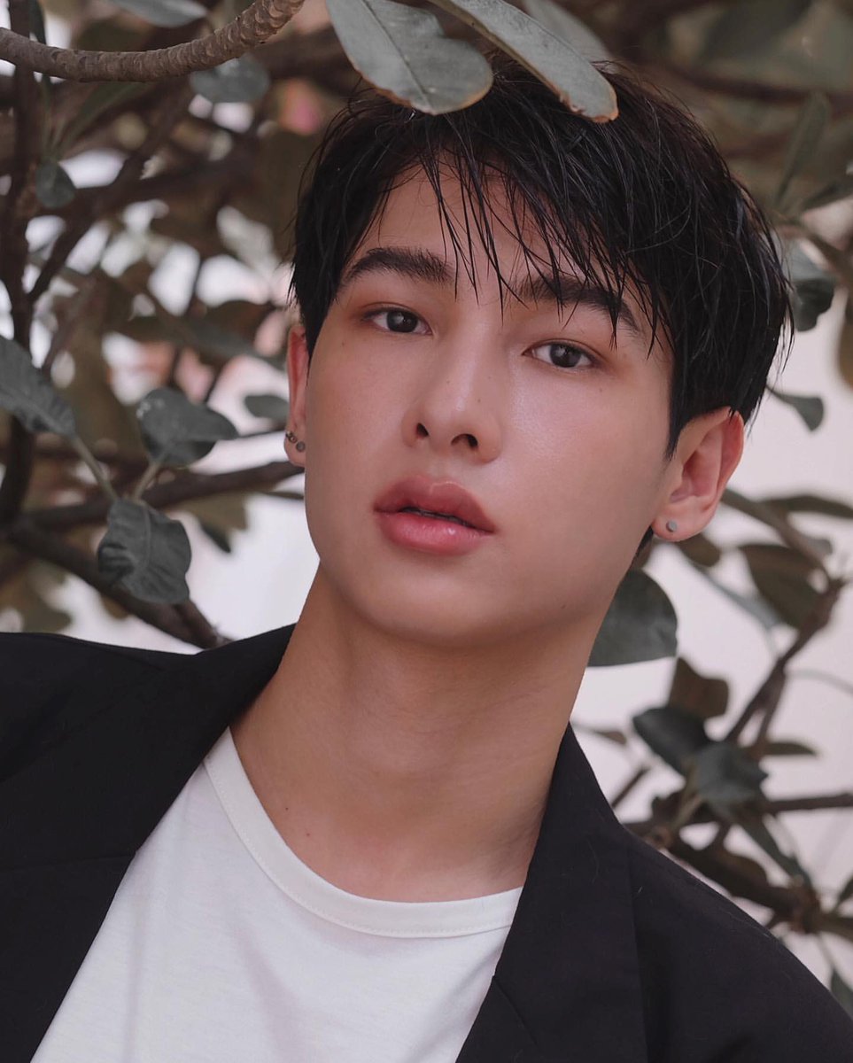 gun atthaphan as your boyfriend, but this time he's a model—  #gunatthaphan (2)