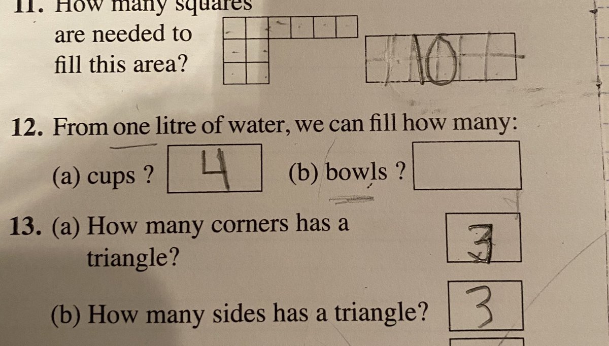 PivaLasVegas's tweet photo. Since when was a ‘bowl’ a unit of measure?
What am I missing here? #mathsquestion #grade3maths https://t.co/vSwpvZ0RaV