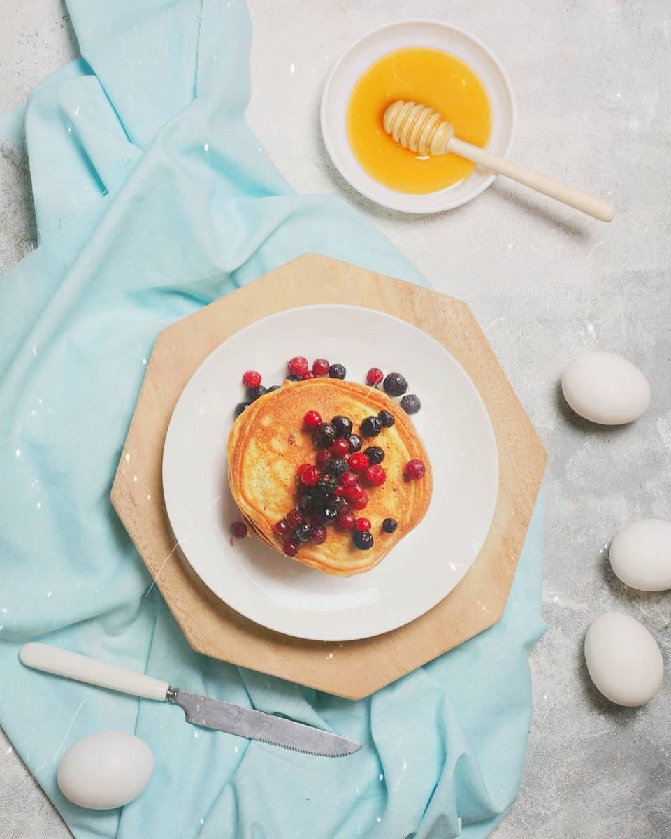 flatlayIndia's tweet photo. Happiness is a Pancake Breakfast! | Featured @munchypixels https://t.co/yeZcVz0eOK