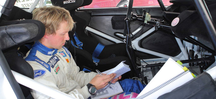 OpensTightens's tweet photo. 06-16-2020 In memoriam #GarethRoberts @OfficialWRC
 @FIAERC @ourmotorsportuk @IrishTarmacTROA @Craig_Breen @Jaffa_Fund @NRC_Stages @WalesRallyGB @BRCrally @BRCrally 

#8years https://t.co/Kgy8NqJS1F