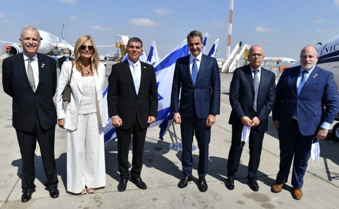 View image on Twitter