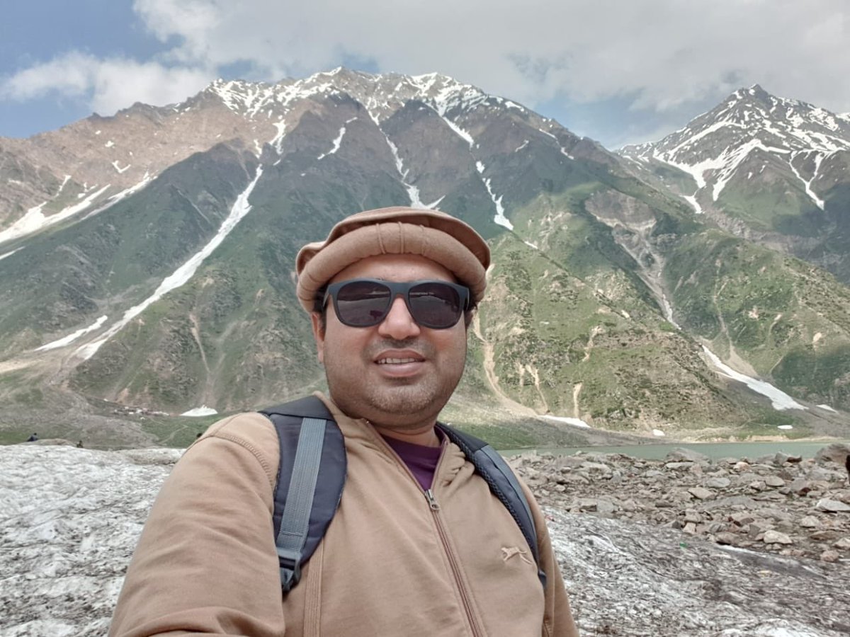 KaleemWagan's tweet photo. Saif ul Malook lake in July 2019 https://t.co/j5zVGRRr4E