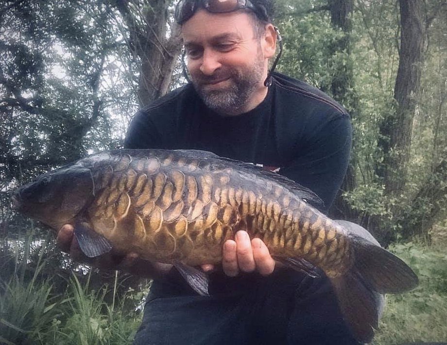 stgeorgeslake's tweet photo. @stgeorgeslake bailiff Tim has been stalking the 2020 stockies..#czechblues #leneys this one is a belter!! #carpfishing https://t.co/kOa6wjQeiB