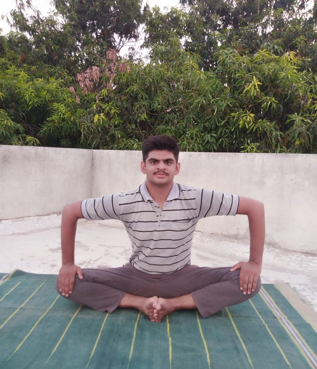 DevamJPatel's tweet image. Yoga is very necessary and very useful.  Such as for health, for peace, for immunity or for energy  #DoYogaBeatCorona #YogaDay #21june @vijayrupanibjp @narendramodi @jitu_vaghani @DrRutvij @hindustanse @office_das @NazlinShaikh @inandlalpatel @Sunitagupta @The_NehaJoshi