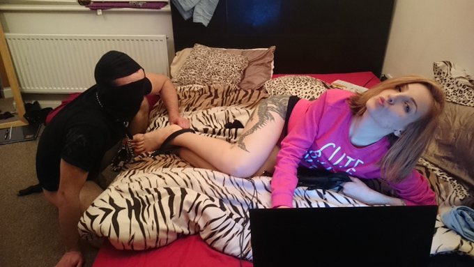 goddessjulj's tweet photo. Me abusing my pet today. He Cant wait for next session #ballbusting #footworship #humiliation #punishment #domestic https://t.co/is93gT4o9P