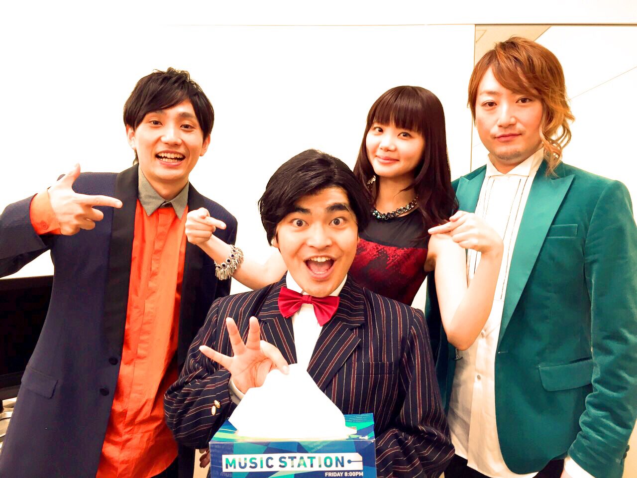 加藤 諒 今もカツラですか と質問がありましたので クイズ この4枚の写真の中で地毛なのはどれでしょう ミュージックステーション いきものががり さん 怪盗山猫 菜々緒 ちゃん リンキングラブ 石橋杏奈 ちゃん 白洲迅