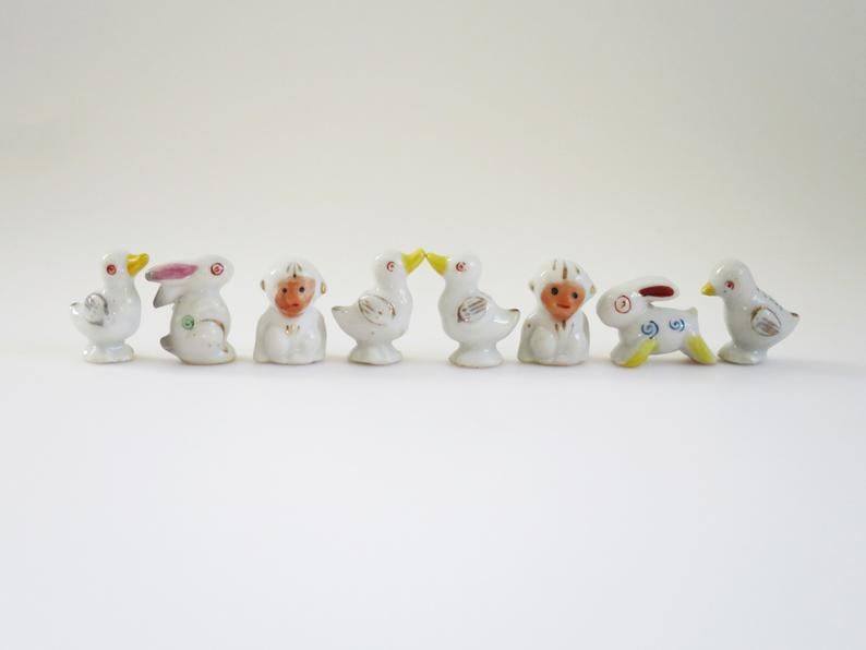 swirlingO's tweet photo. Micro #mini ceramic animal parade, perfect for #putz villages or #microgarden decor #bonsai #animals #tmtinsta #kisteam #Mnttoi #emntt #vintage https://t.co/H4JVUe2y5x