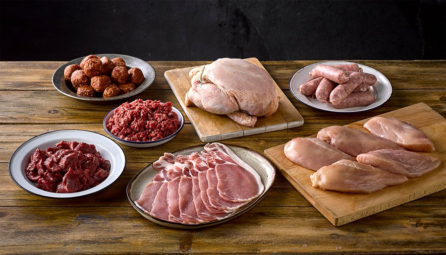 Boisdale at Home is a nationwide delivery service of luxury produce, including the dry-aged beef, freshly cooked shellfish, house-cured smoked salmon, farmhouse cheeses and exceptional wines. <a href="/Boisdale/">DuBoisDale</a> 
boisdaleathome.co.uk