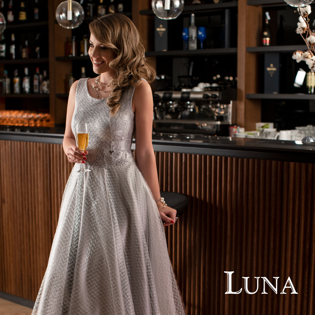 autumn aesthetic Tiny Twitter 上的 Modna kuća Luna:"Nova ekskluzivna kolekcija "Sparkling glamour" dostupne je u svim #Luna radnjama kao i na https://t.co/5rWTFzEqhi #maturskehaljine #svecanehaljine https://t.co/rP9ppTFXld" / Twitter autumn aesthetic Tiny Twitter 上的 Modna kuća Luna:"Nova ekskluzivna kolekcija "Sparkling glamour" dostupne je u svim #Luna radnjama kao i na https://t.co/5rWTFzEqhi #maturskehaljine #svecanehaljine https://t.co/rP9ppTFXld" / Twitter