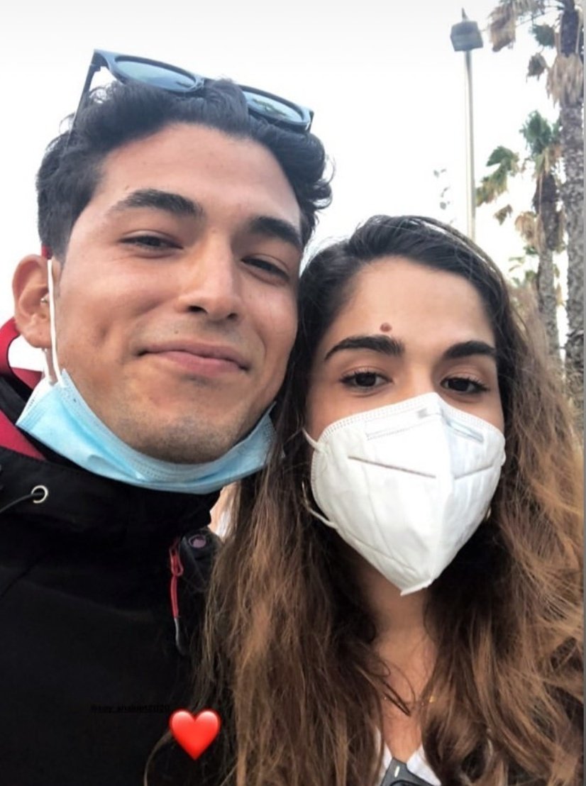 OT24h's tweet photo. ¿Allá por enero se comentaba que Adri y Ana Julieta eran algo más que amigos o lo he soñado?

#PostOT16J #CanalOT16J https://t.co/eodLHt2FXb