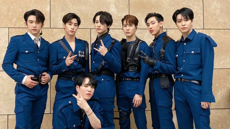 drunkbeom's tweet photo. who tf has a bias in got7 if they be looking like this ??? https://t.co/tn330N8m5I