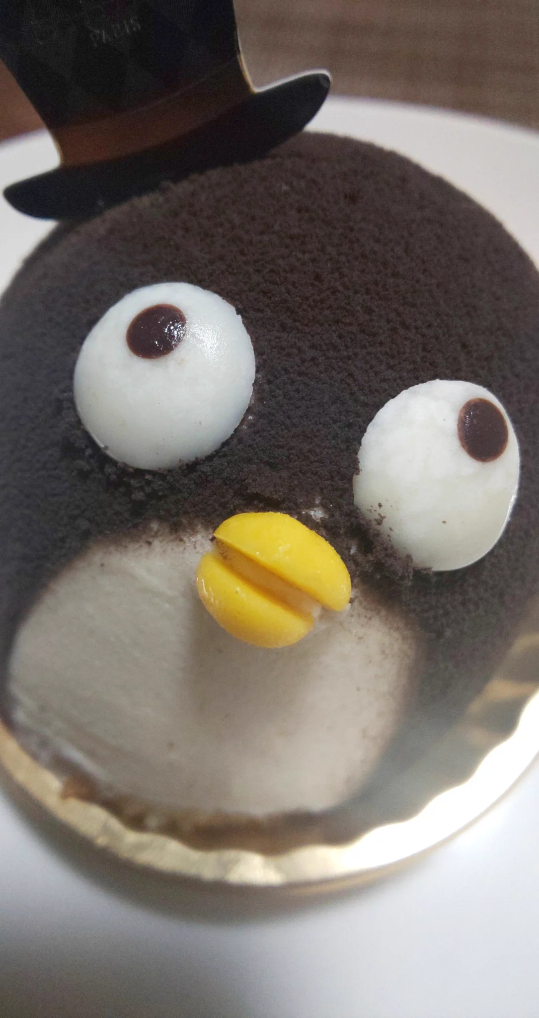 写真のケーキを注文したはずなのに？微妙に違うケーキが現れたwww