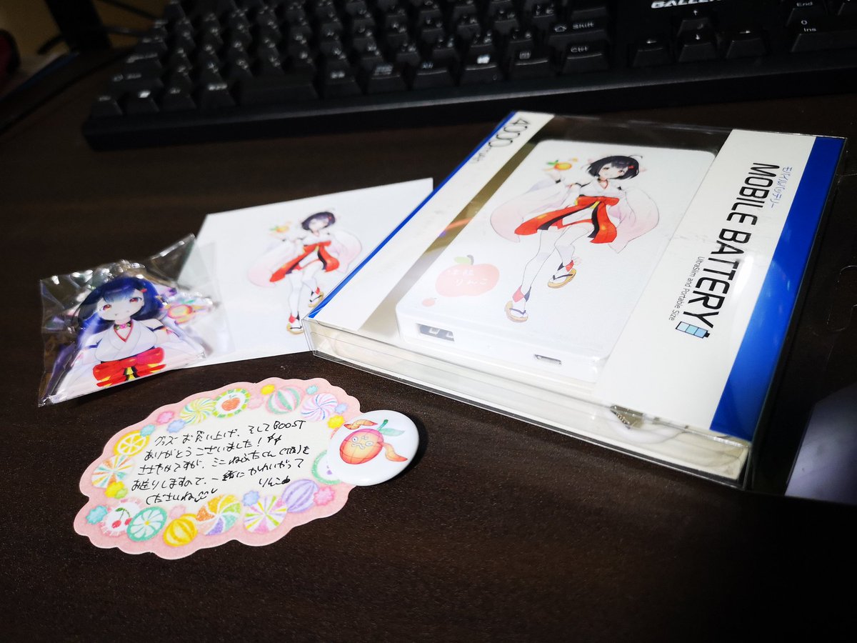 brittoson_V's tweet image. 届いたー！！ミニねぶたくん（仮）まじで超絶ウルトラ小さくてびっくりしたw
りんこちゃんはこれからお車の方にご乗車していただきます！！🍎🍏
#津軽りんこ
#津軽が生んだ大天使