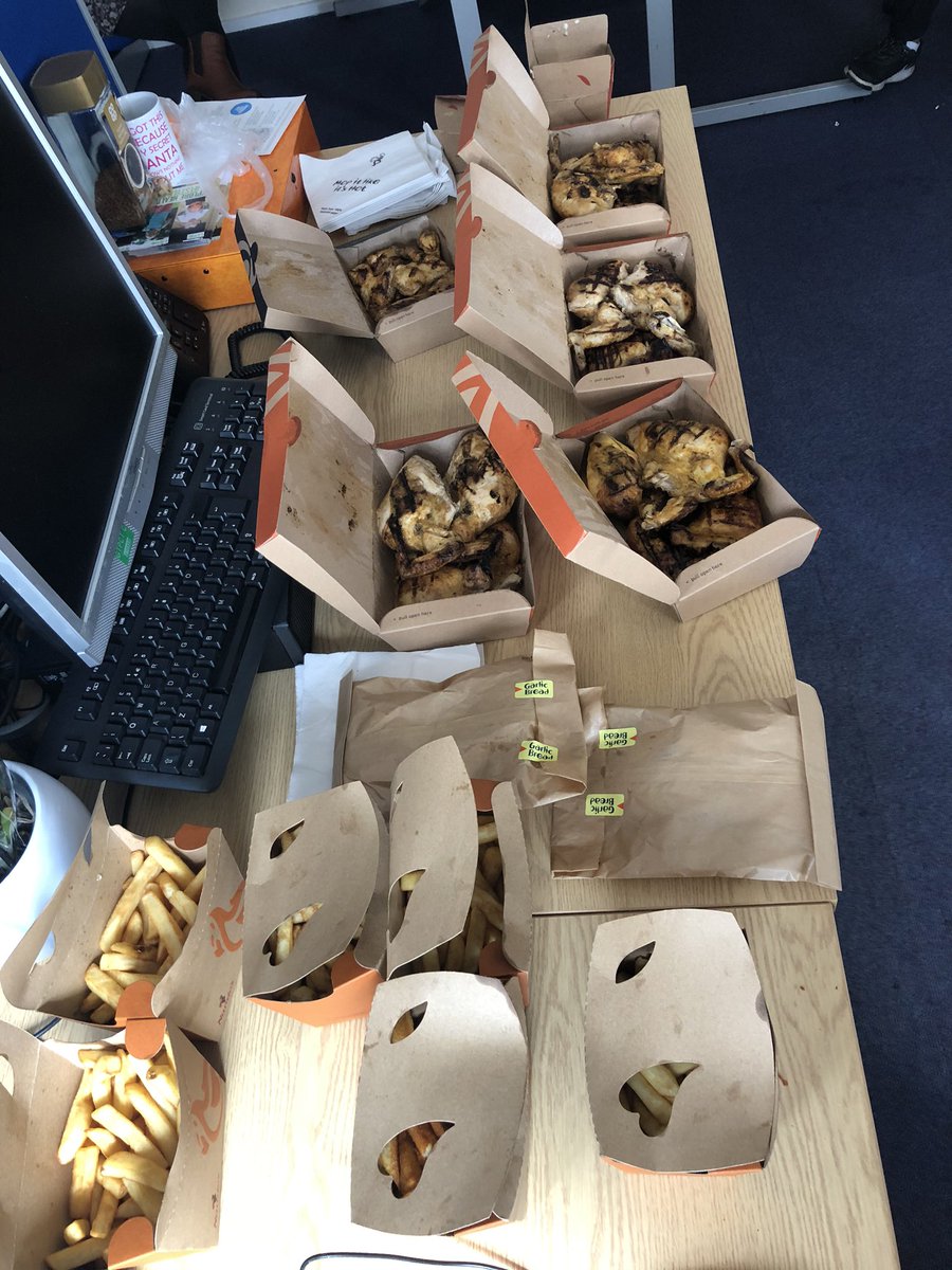 Thank you @NandosUK in Greenwich for providing our team with free lunch yesterday! We enjoyed a #SocialDistanced leaving lunch for one of our Podiatrist’s 😋