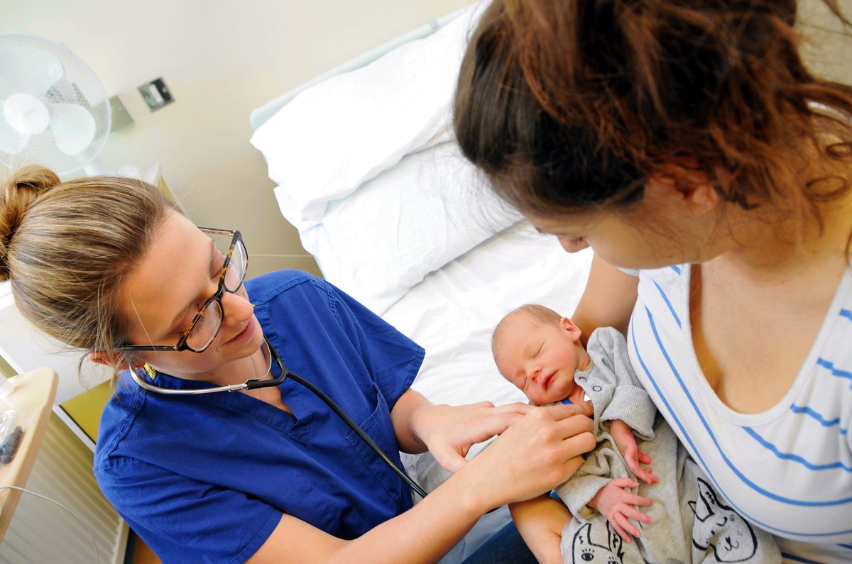 Come and share your views on how maternity and neonatal services across the north and mid Hampshire area can be improved for generations to come! 👶

Visit our Facebook event for more details: facebook.com/events/2133852…

OR

Book your free tickets here: eventbrite.co.uk/e/maternity-an…

#NHS