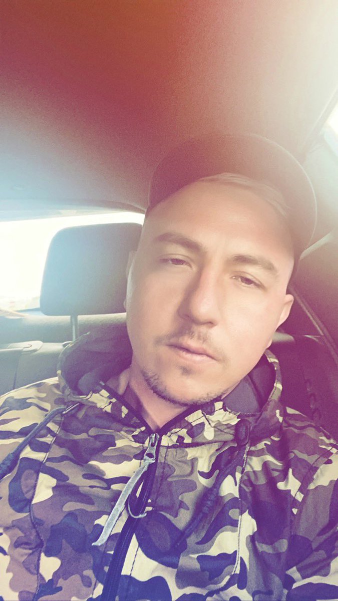 boybs88's tweet photo. Non lasciare che vedano la tua debolezza, la userebbero subito contro di te. #revenge #victoriagrayson
#revenge #germansdj #lgbt #dj #djset #djbrescia #djmilano #gay #gayboy https://t.co/buFJIexWM4