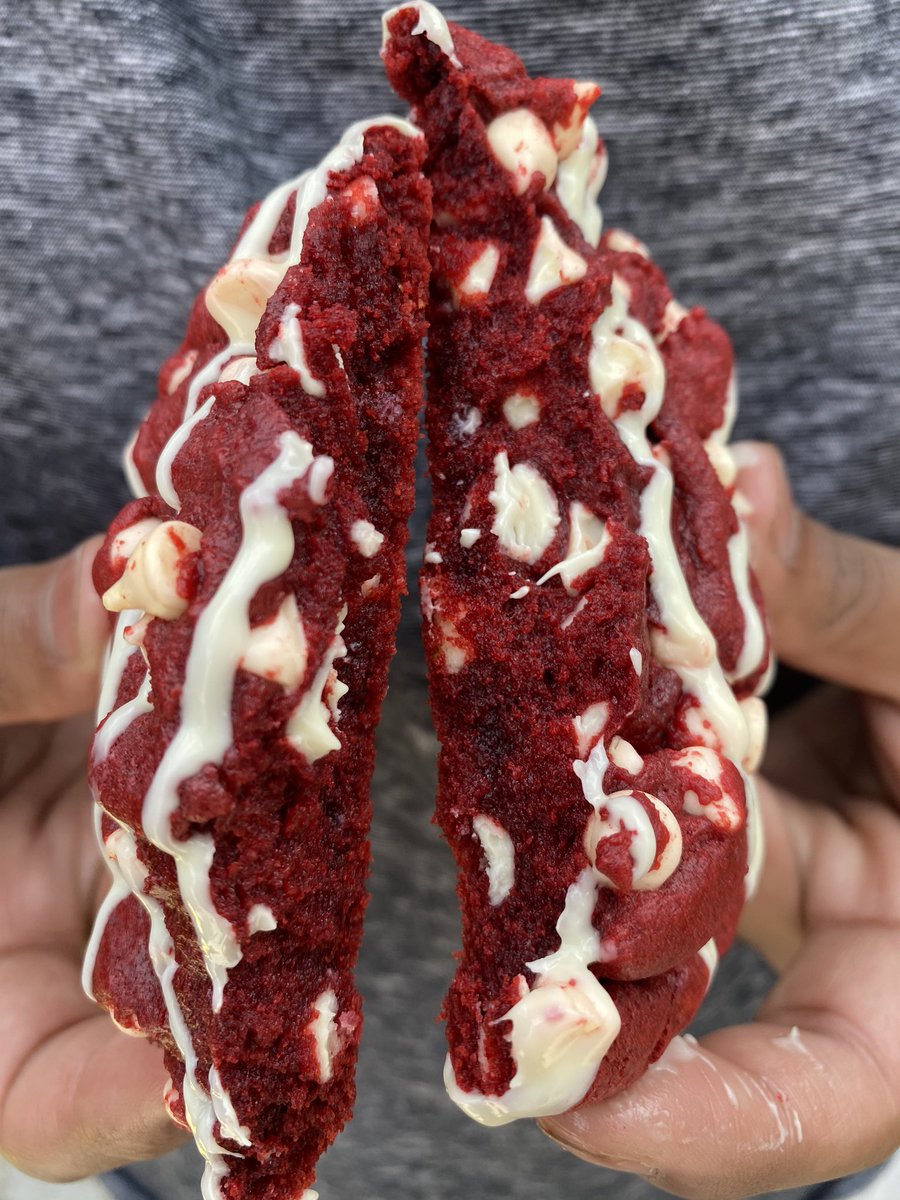 anbul__'s tweet image. Started a new cookie business. Check it out 🙏🏽

instagram.com/busybee.bakess…