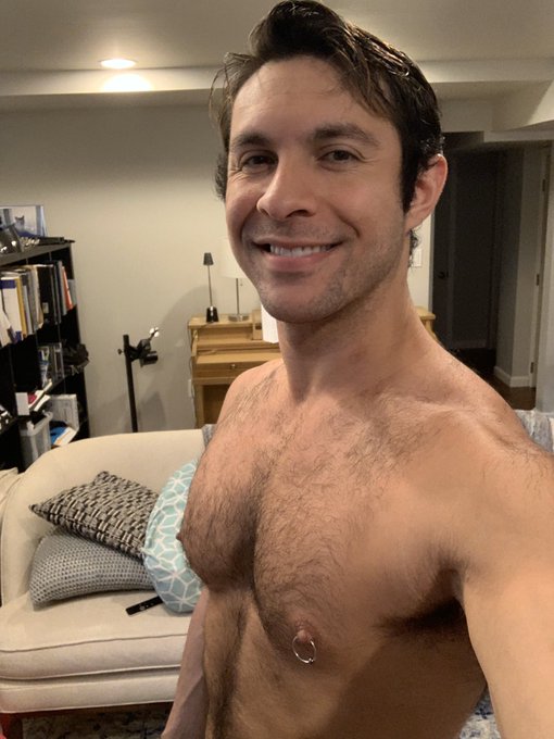 Good morning boys! https://t.co/cwOenHSvGe<a href="/tag/newprofilepic"class="tags"><span>#newprofilepic</span></a>