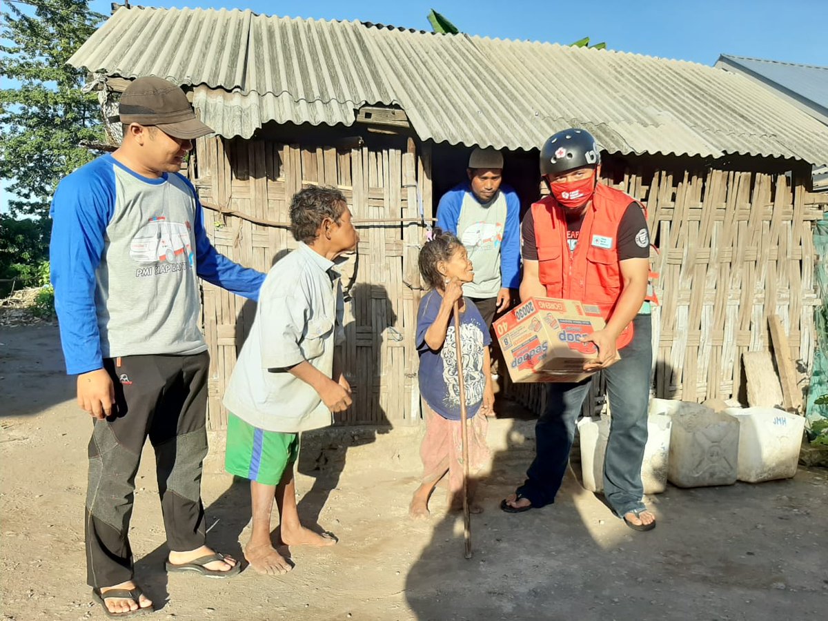 PMI Lombok Utara tweet media