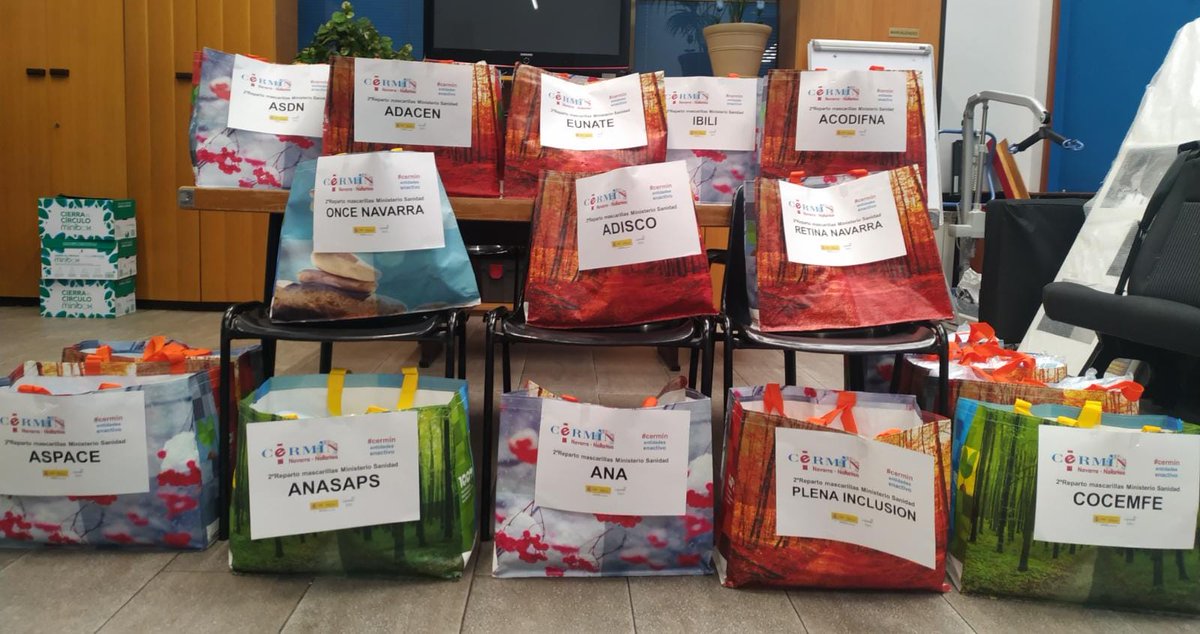 Hoy en CERMIN estamos haciendo entrega a nuestras entidades miembro del segundo lote de mascarillas que el <a href="/sanidadgob/">Ministerio de Sanidad</a> ha cedido a <a href="/Cermi_Estatal/">CERMI Estatal</a> para el movimiento asociativo de la discapacidad. Gracias! Eskerrik asko! 

#cerminentidadesenactivo 

bit.ly/3ee4DBG