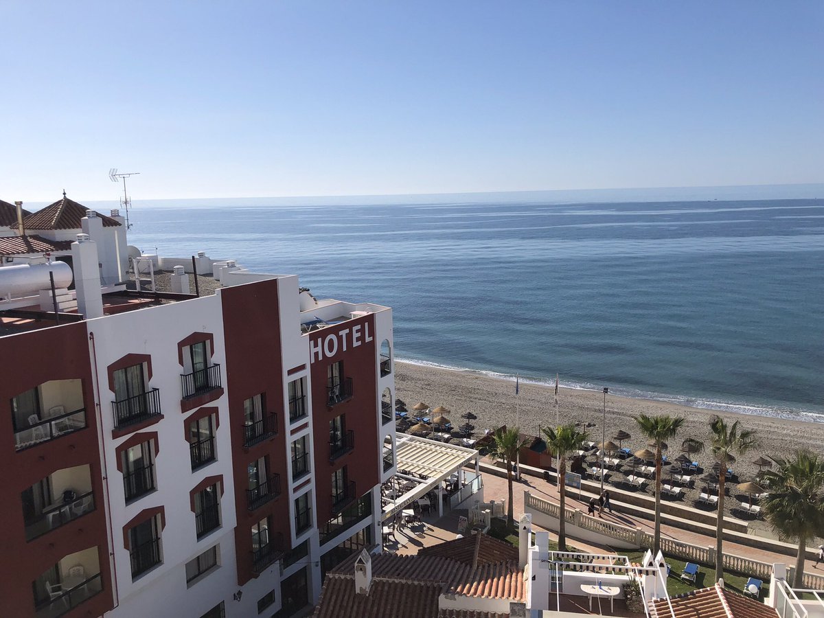 HPerla_Marina's tweet photo. ¿Está buscando unas vacaciones 😎 seguras en primera línea de playa 🏖 ? ¡Hotel Perla Marina es su lugar! Contamos con el equipo y la seguridad necesaria para que su estancia sea óptima. 

¡Reserve con nosotros aquí!➡️ https://t.co/7eaEgLwST7 https://t.co/q3RP1mwjcv