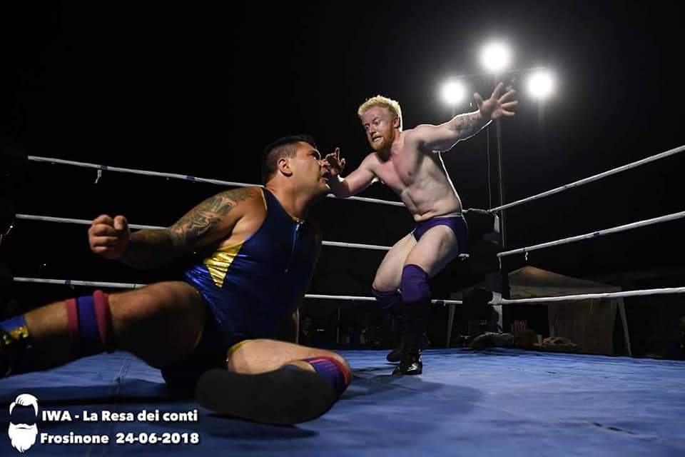 IWAItaly1's tweet photo. That was a time @IWAItaly1 booked @BestiesITW and had the chance to book @DavidArquette...

Unfortunately due to unforeseen reasons that three never came to IWA...

But we were lucky enough to have @JackStarzzz

#wrestling #iwa #wrestlinginitalia #wrestlingintv https://t.co/Oh4W4gGXEr