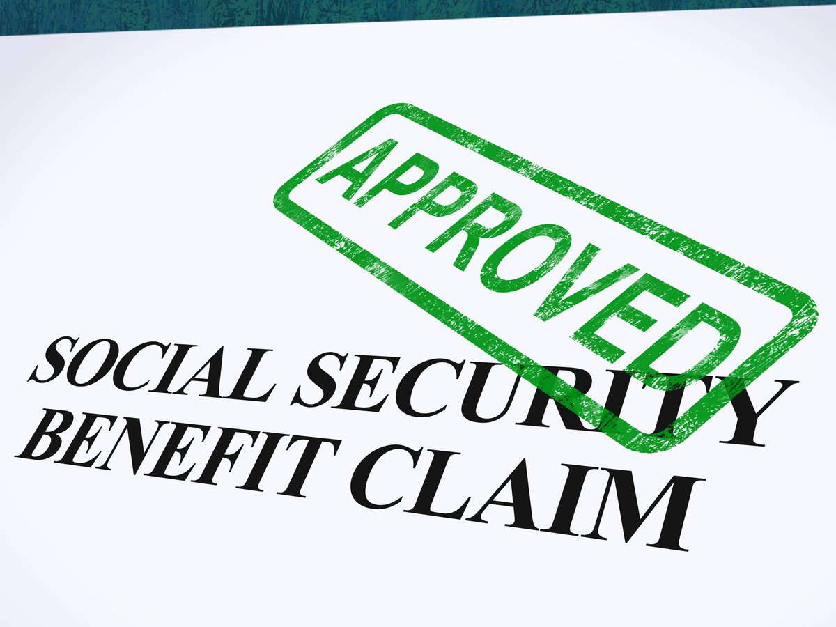 Fin_Clarity's tweet photo. Social Security retirement benefits replace about 40% of a median wage earners income after retiring. You may be able to estimate your benefit by using your retirement estimator on the Social Securities administrations website. https://t.co/X9Ol7aVhgF https://t.co/Hz2Y4mQYMh