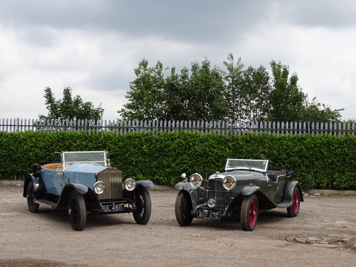 Two of the stunning vehicles available to buy at our next Live Auction Online taking place on June 24th. 

1928 Rolls Royce 20 hp Tourer and 1934 Lagonda 1934 M45 T7 Tourer

ow.ly/n15550A7Wsn

ow.ly/dudP50A7WsB

Click here to register to bid:
handh.co.uk/account/regist…
