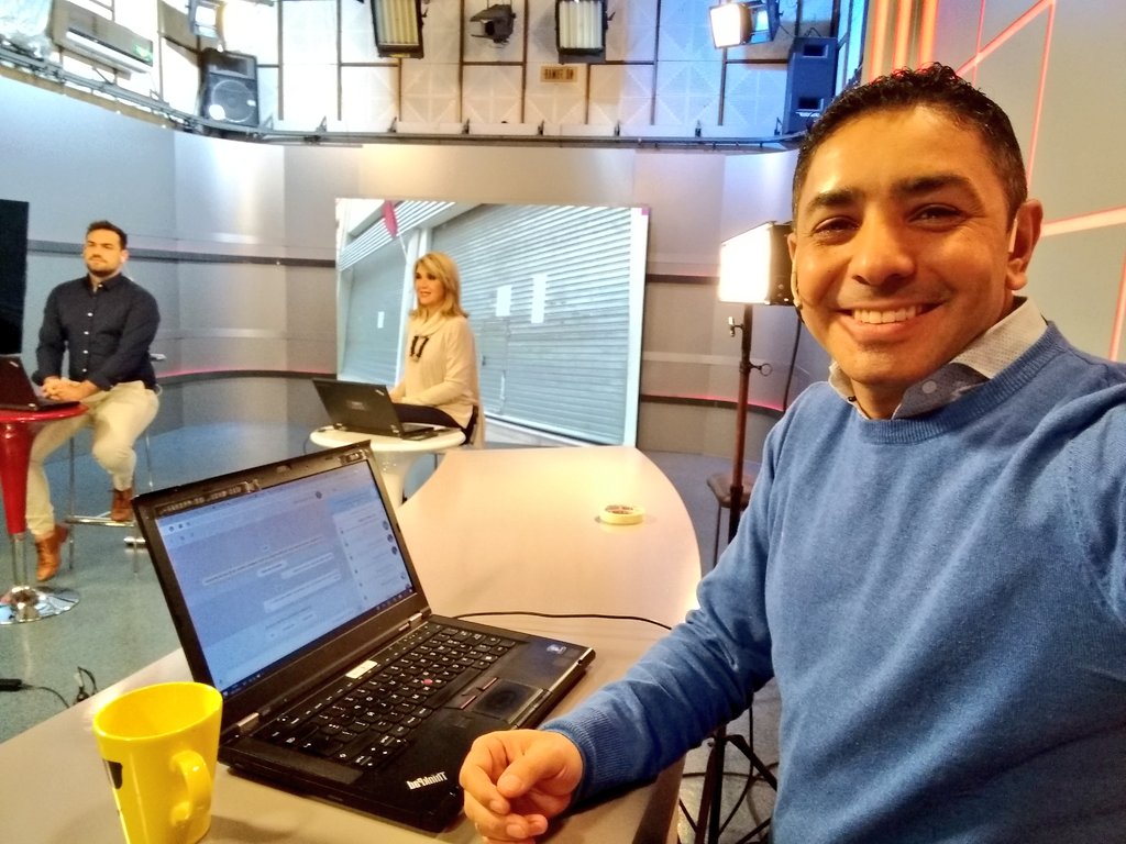 LeoDestefano2's tweet photo. Arrancando la semana corta en #SaltaDirecto por @telefesalta https://t.co/dgMCRACsas