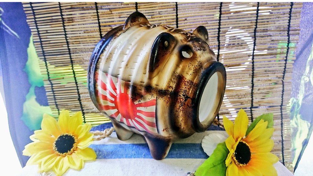 hazefactory's tweet photo. 突然はじまるRTプレゼント！今回はヤラレ塗装仕様☀蚊取り豚さんです😃 期間は2020,6,21PM23:59まで～😉抽選でお一人の方にプレゼント♪詳しくは下の説明を🌠どしどし参加お待ちしています😃 https://t.co/XpDgfgd0l0