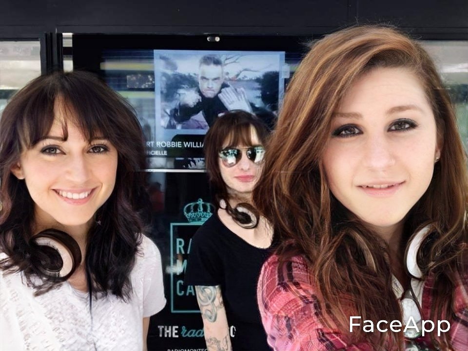 savofest85's tweet photo. Pure così siete belle #FinLei @finleyofficial https://t.co/fTzaDF16Wj