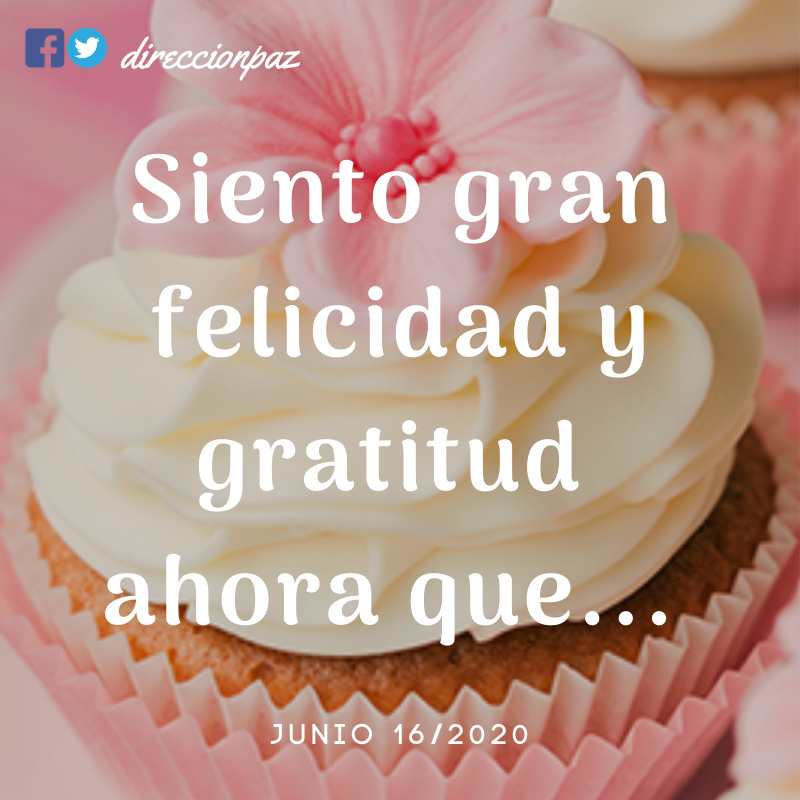 DireccionPaz's tweet photo. ¿Jugamos a sentirnos felices y agradecidos por lo que viene? Completa la frase de la imagen con algo que quieras ver manifestado en tu futuro y siente las emociones de bienestar como si ya lo tuvieras hoy. 😇❤️ https://t.co/aFiZg1Jh2K