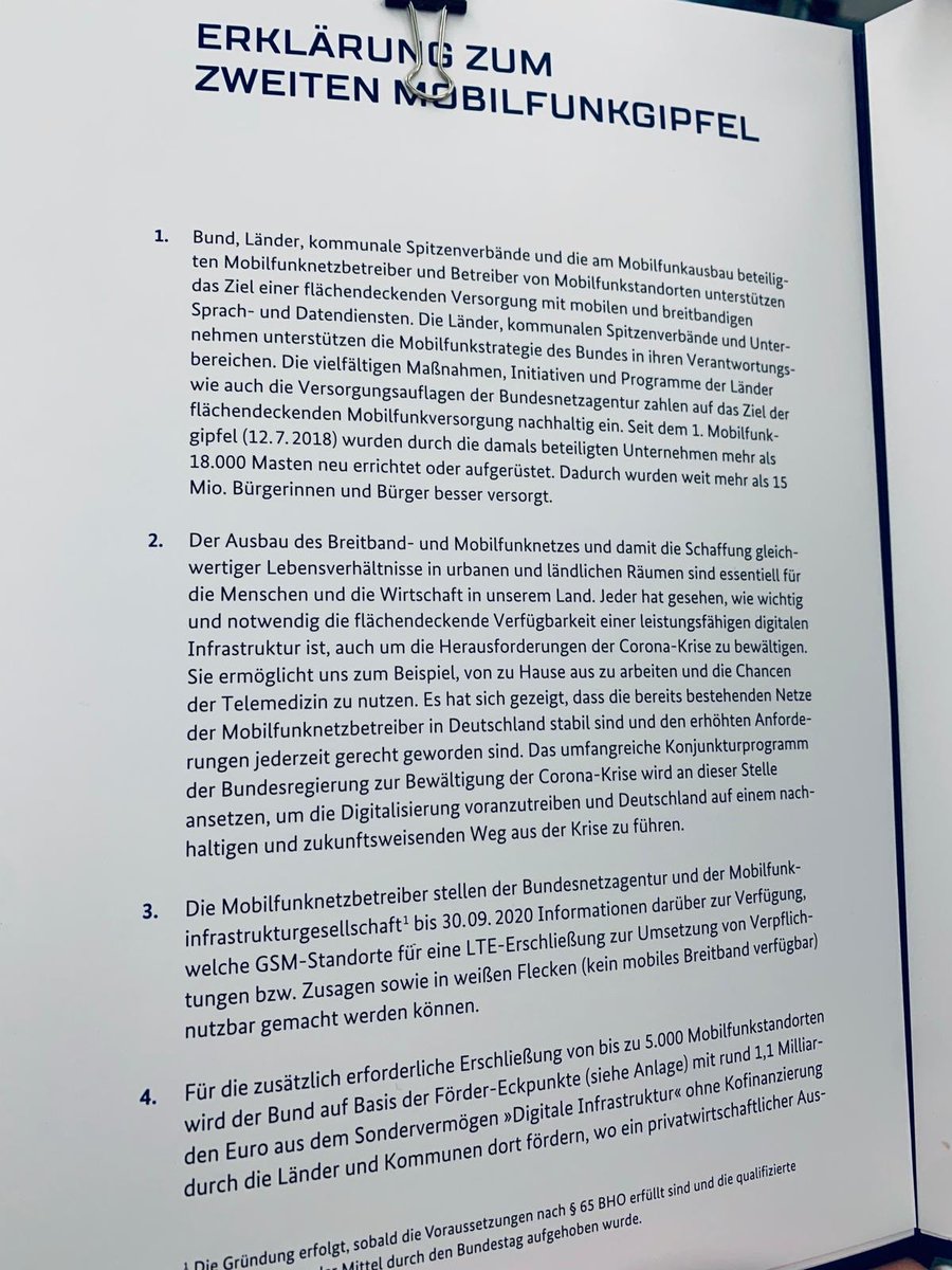 Wolfgang Ainetter (@wainetter) on Twitter photo Die Erklärung zum #Mobilfunkgipfel 📲 (oder wie die letzten Funklöcher geschlossen werden können). Gemeinsam vereinbart! ✅ BM @AndiScheuer, BM Horst #Seehofer, Staatsministerin <a href="/DoroBaer/">Dorothee Bär</a>, BM <a href="/JuliaKloeckner/">Julia Klöckner</a>, BM <a href="/SvenjaSchulze68/">Svenja Schulze</a> Die Erklärung zum #Mobilfunkgipfel 📲 (oder wie die letzten Funklöcher geschlossen werden können). Gemeinsam vereinbart! ✅ BM @AndiScheuer, BM Horst #Seehofer, Staatsministerin <a href="/DoroBaer/">Dorothee Bär</a>, BM <a href="/JuliaKloeckner/">Julia Klöckner</a>, BM <a href="/SvenjaSchulze68/">Svenja Schulze</a>