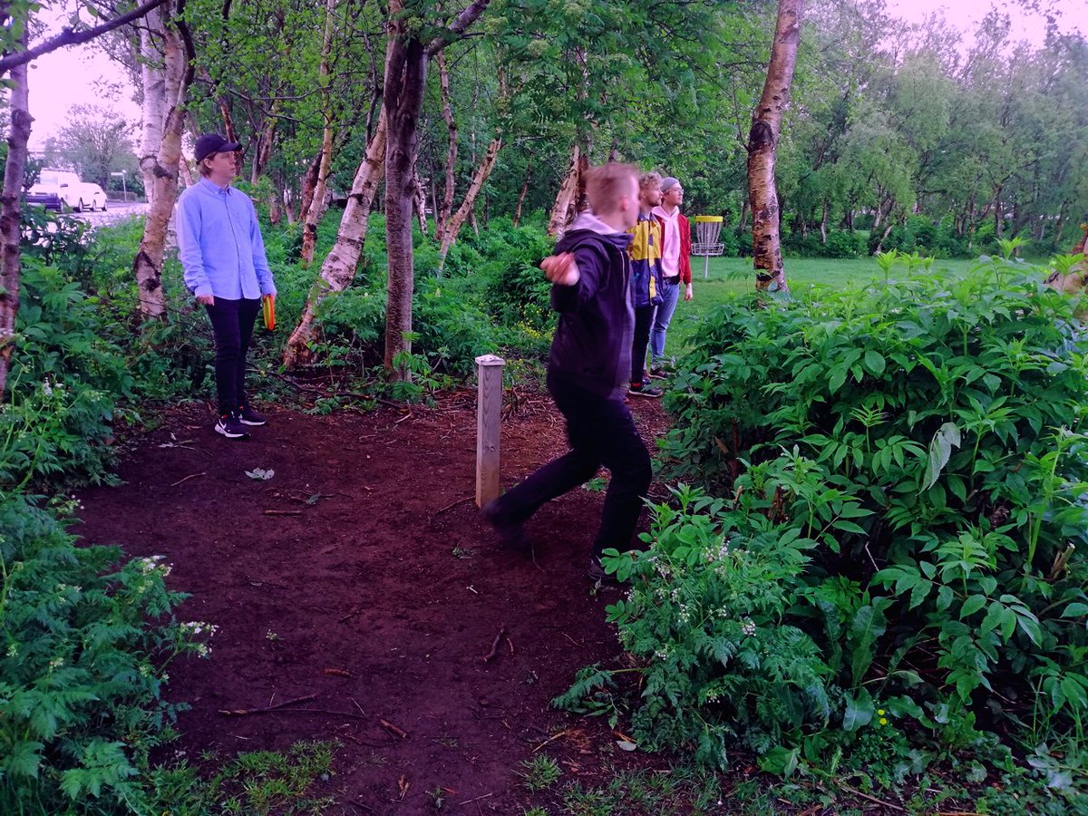 Flammeus9's tweet photo. Disc golf is not a hobby, it's not a sport, it's a lifestyle!
•
•
•
•
•
#icelandmusic #frisbeegolf #discgolf #frisbee #discgolflife #discgolfbaskets #discgolfeveryday #disclife #disc  #discgolfing  #discmania #gothrow #frolf #discgolfcourse #discgolfer #frisbeelife https://t.co/Ooy9CZ6XFA