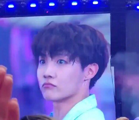 taebokkiii's tweet photo. Hobi is that emoji 🥺 https://t.co/NE2F4aBasA