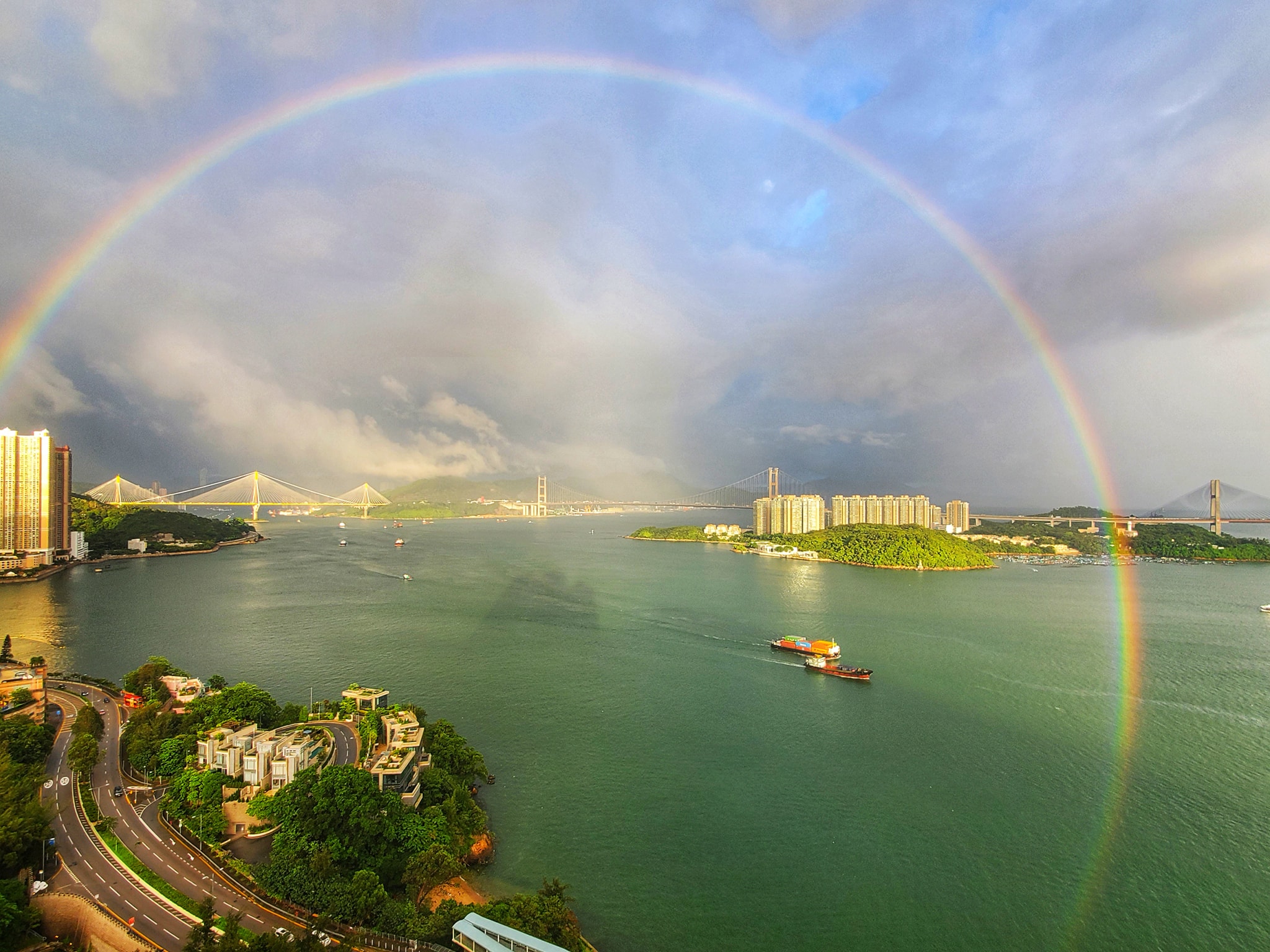 Hong Kong Free Press Hkfp Hongkongers Were Treated To A Rare Double Rainbow On Tuesday They Are Formed When Sunlight Is Reflected Twice Within A Raindrop Photo Yuwa Tsang T Co Tfi5toqdor Hong Kong Free Press Hkfp Hongkongers Were Treated To A Rare Double Rainbow On Tuesday They Are Formed When Sunlight Is Reflected Twice Within A Raindrop Photo Yuwa Tsang T Co Tfi5toqdor