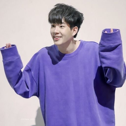 Adulkittiporn Family in VIOLET—   #offjumpol  #gunatthaphan  #winmetawin  #chimonwachirawit || can't find any Win Metawin photos that he's wearing Violet. 
